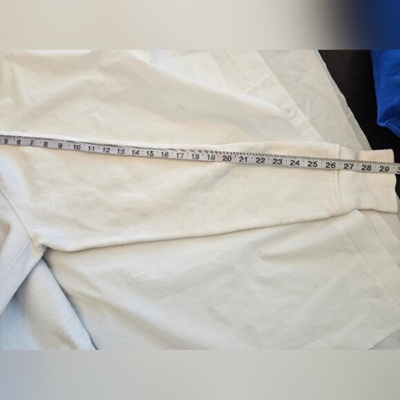 Lululemon Women's Scuba Hoodie Jacket. White. Measurements in pictures - Picture 11 of 11